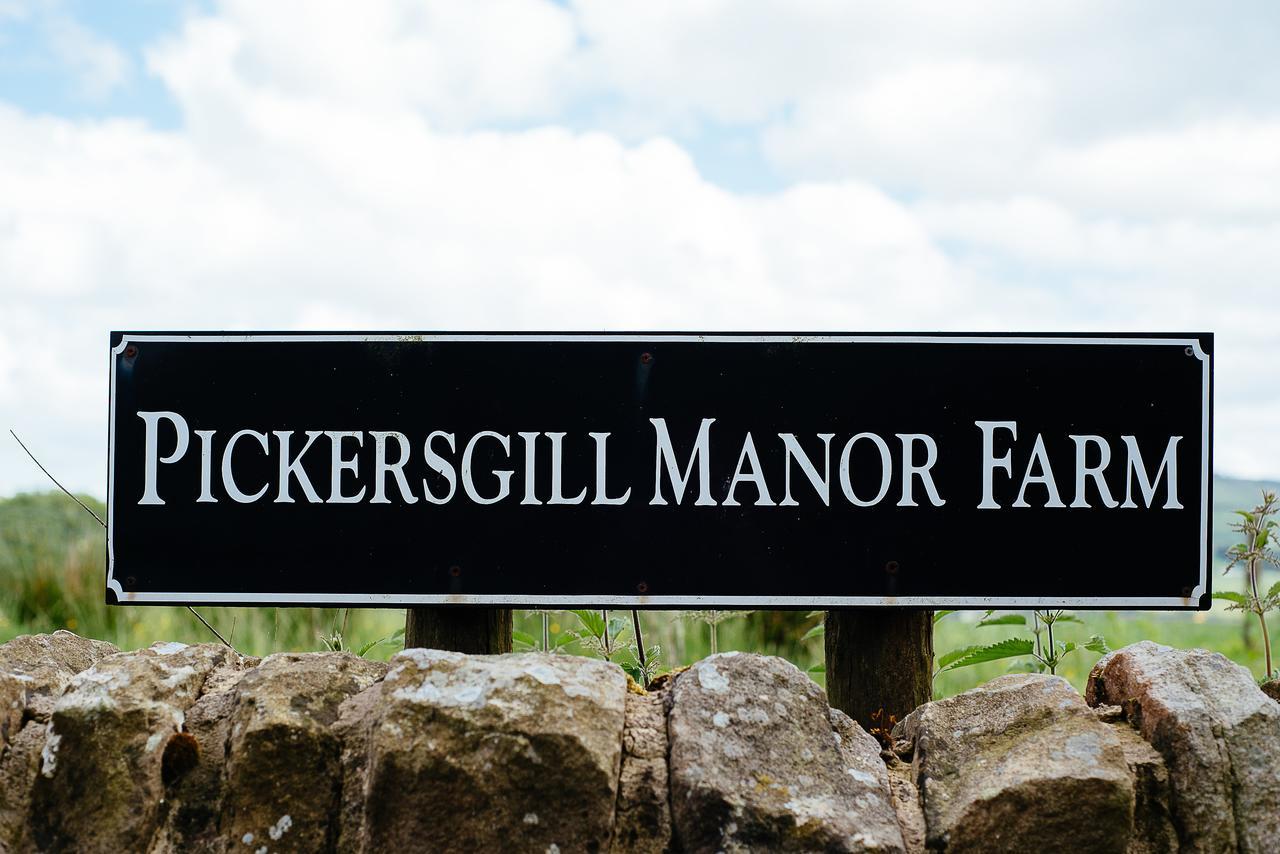 Pickersgill Manor Farm Bed & Breakfast Silsden Exterior photo